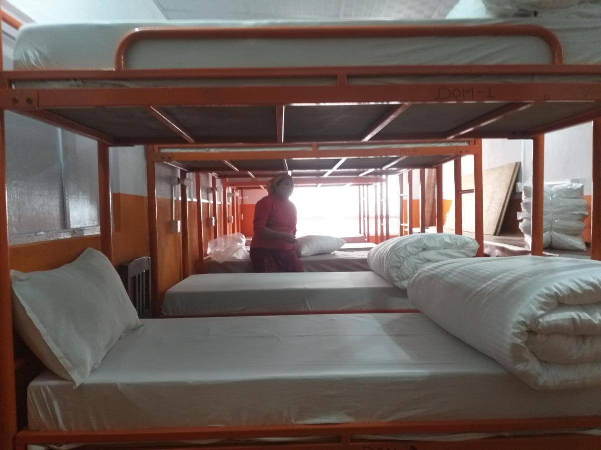 Готель Kathmandu Garden House Екстер'єр фото